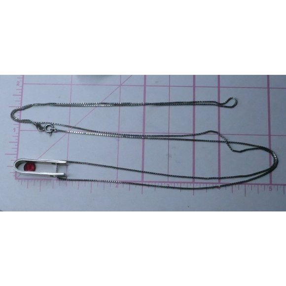 Modernist Sterling Silver Pendant Necklace With Garnet Gemstone On Long Box Chai - Picture 13 of 13